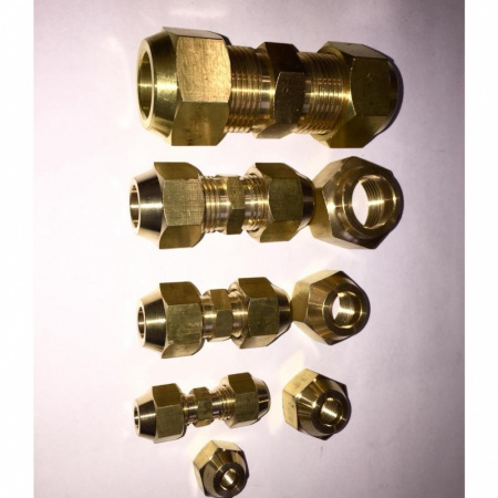 Муфта резьбовая 5/8 фото